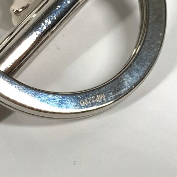 LOUIS VUITTON LV logo with carabiner Portocle-LV Sharp Bag Charm Key Holder - Picture 9 of 12